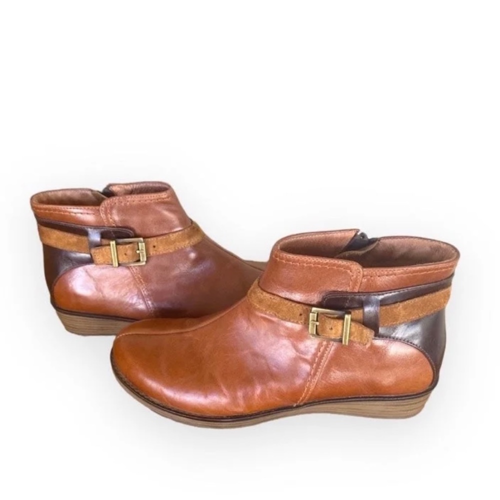 Naot Arizona  brown leather booties with buckle…cute! Size 42